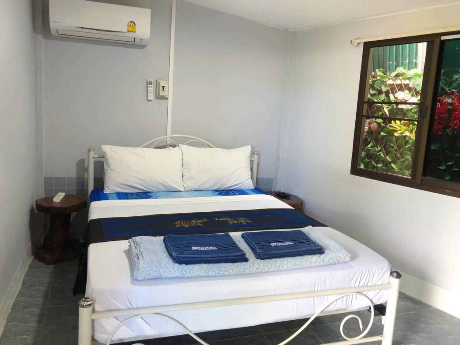 P.California Inter Hostel Nang Rong Exteriér fotografie