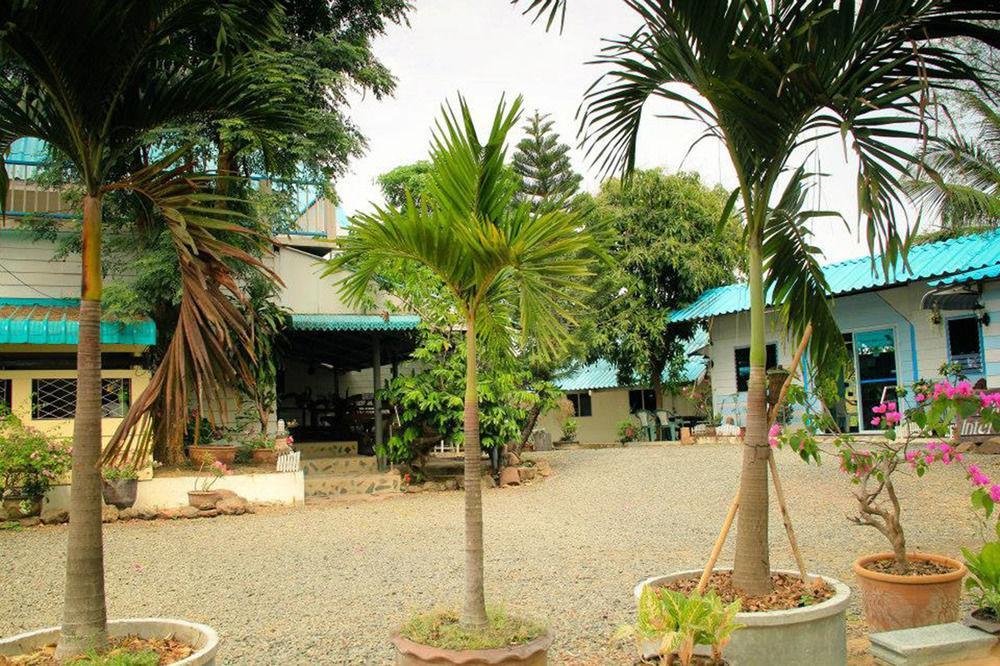 P.California Inter Hostel Nang Rong Exteriér fotografie